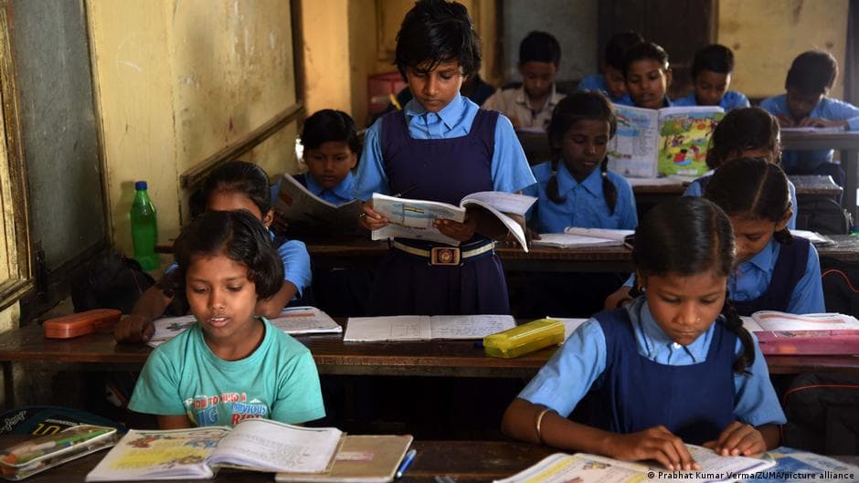 Student Movement Targets Government Schools for Accountability in India