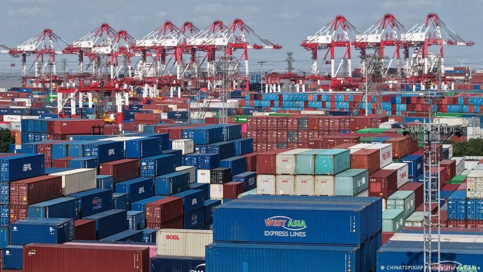 China logs record trade surplus in 2025 amid Trump tariffs