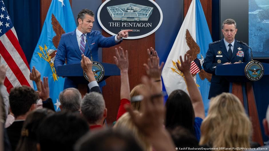 US government 'chipping away' at press freedom