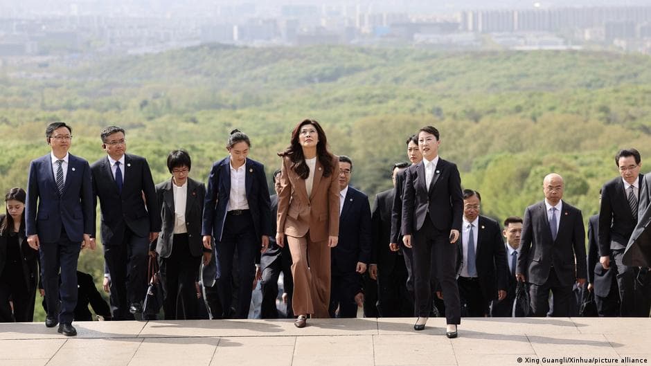 Taiwan opposition leader makes rare visit to China