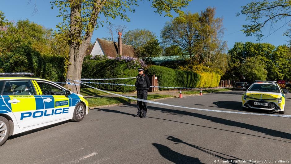 UK: 2 people stabbed in north London, suspect arrested