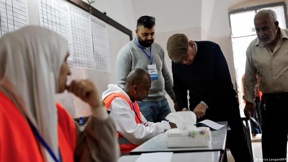 Palestinians vote in municipal elections in Gaza, West Bank