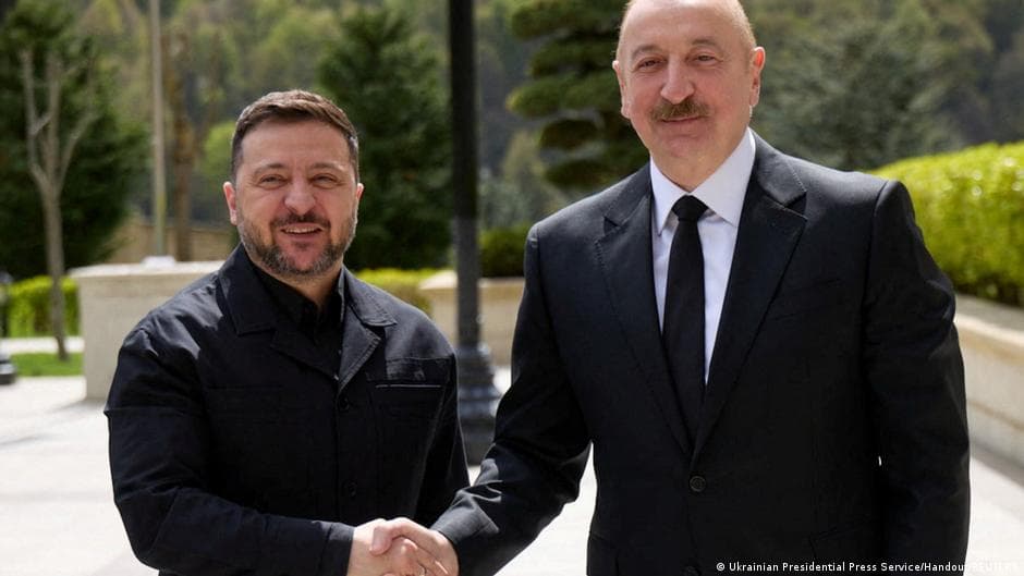 Zelenskyy ready to hold Ukraine-Russia talks in Azerbaijan