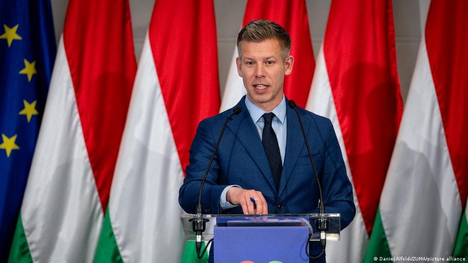 Hungary moves back to EU mainstream with eurozone bid