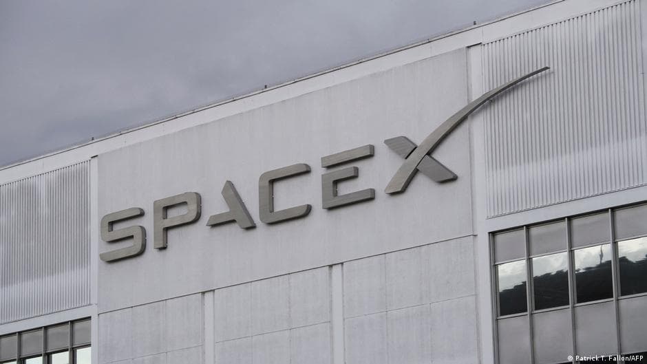 SpaceX Plans Record $75 Billion IPO, Potentially Making Musk a Trillionaire