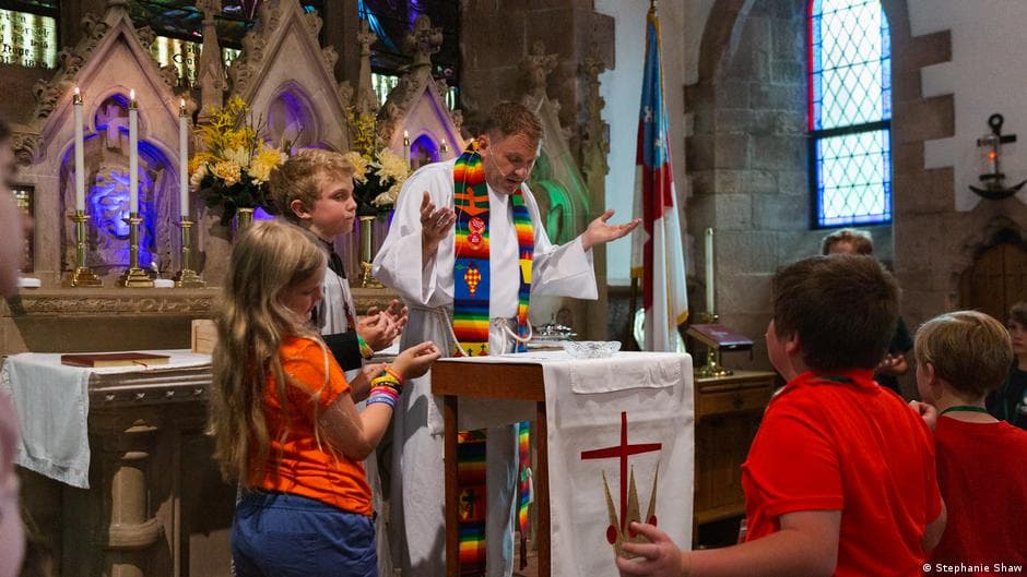US Pastors Face Challenges in Addressing Climate Change in Sermons