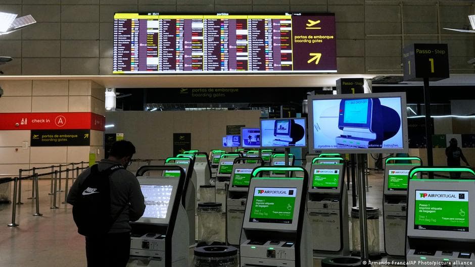 General Strike in Portugal Disrupts Flights and School Operations