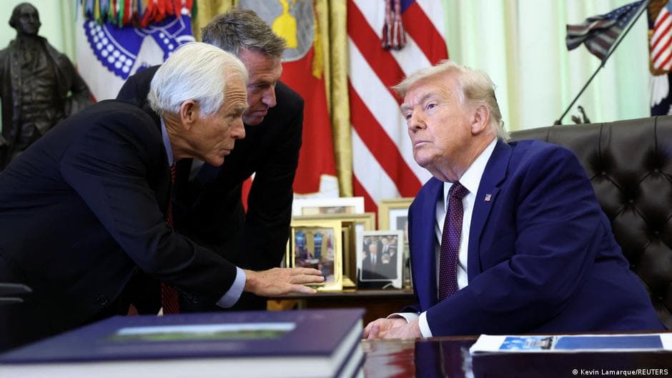 US House Votes to Restrict Trump's Military Authority in Iran Conflict