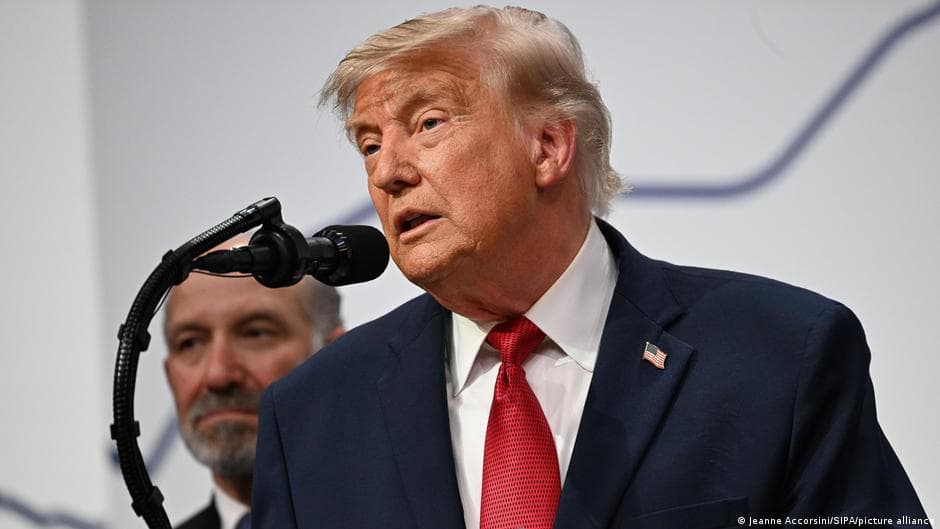 Senate Votes for Resolution to End Trump's Iran Policy in Bipartisan Move