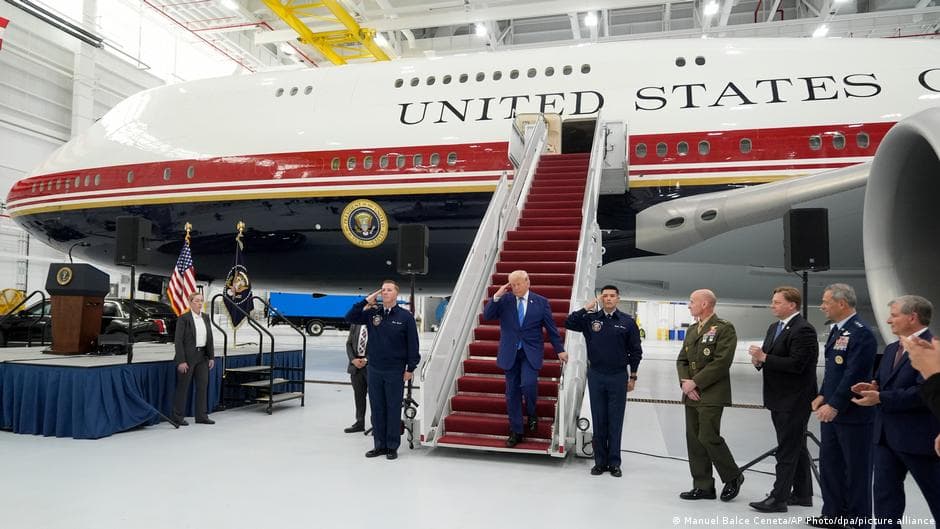 Trump Introduces Interim Air Force One, A Gift from Qatar