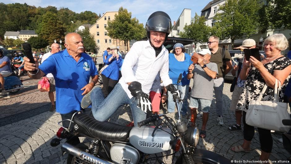 Jewish Heir Challenges Germany's Far-Right AfD Over Family Legacy