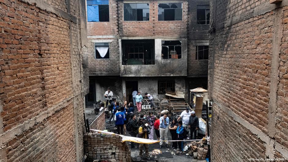 Ten People Die in House Fire in Lima, Peru; Investigators Look into Cause