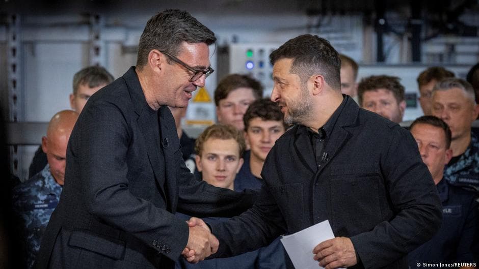 Ukrainian President Zelenskyy Meets UK Prime Minister Burnham in Portsmouth