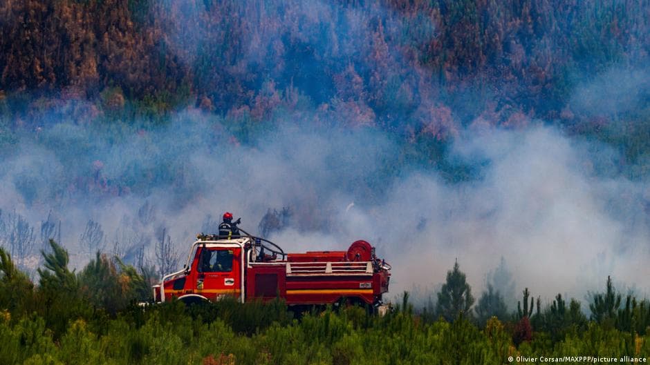 France Expands Evacuations as Spain Struggles with Record Wildfire