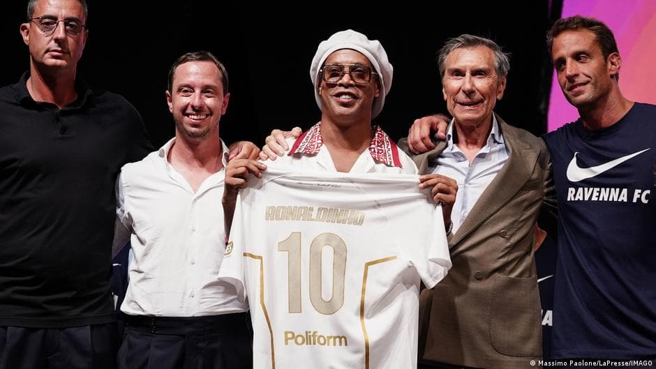 Ronaldinho Announces Football Comeback at Age 46 in Italy's Third Tier