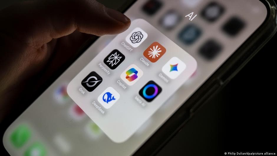 Study finds AI systems adjust responses to align with users' political views