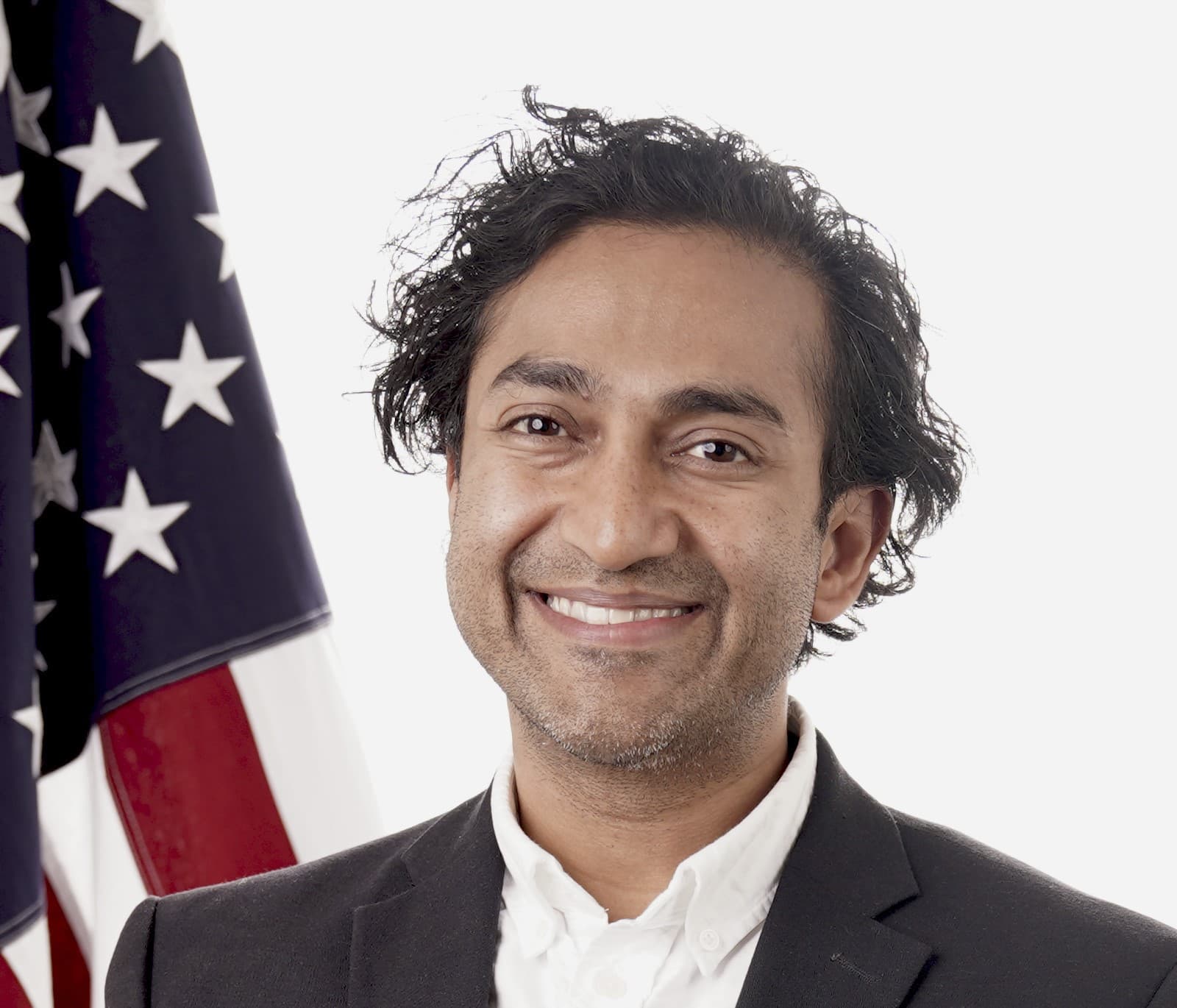 FDA vaccines chief who ran afoul of pharma to depart