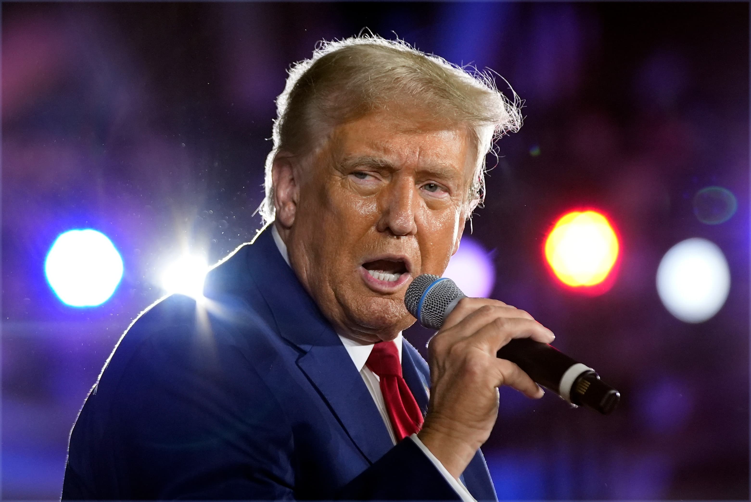 Trump privately raises objection to Senate housing bill