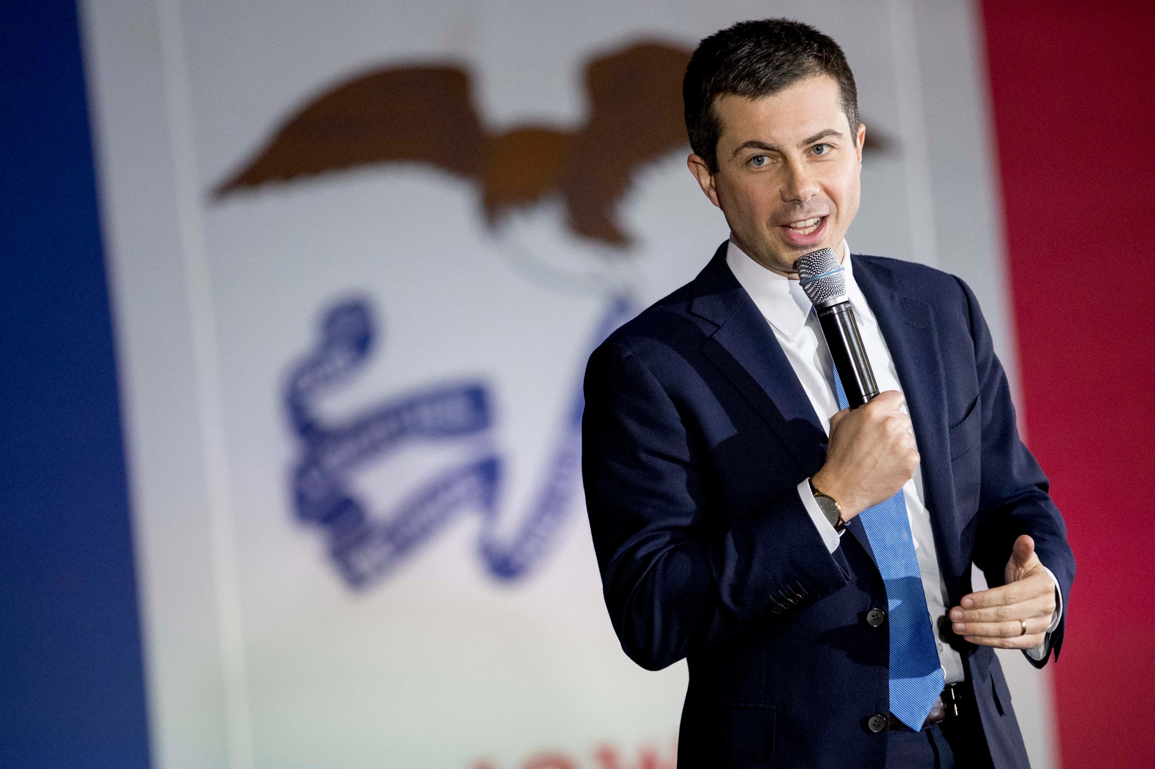 Buttigieg Endorses Turek Over Wahls in Iowa Senate Race