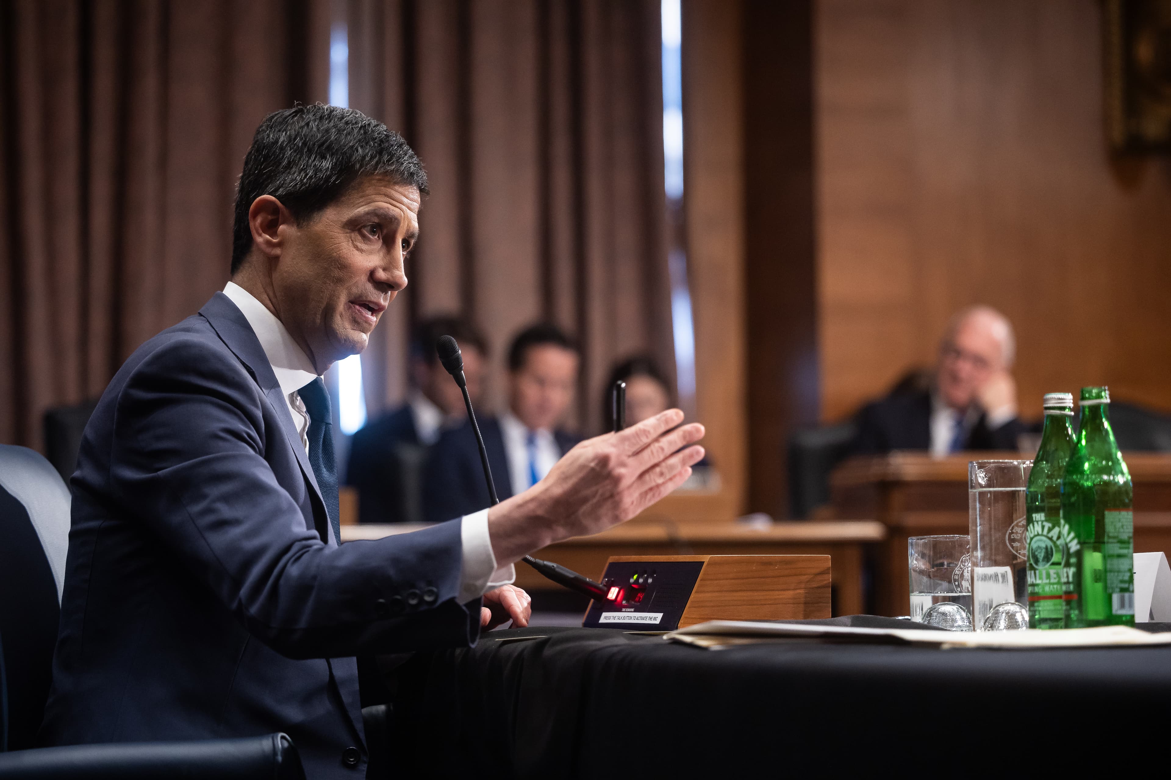 Congress's Support for Powell May Not Extend to Kevin Warsh as Fed Chair