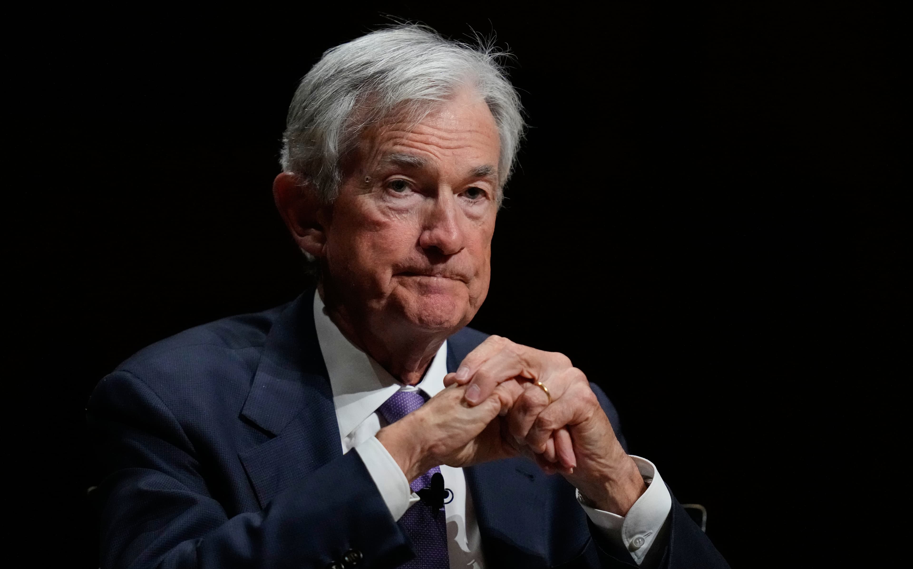 Fed officials poised to dissent on rates with Warsh on verge of getting chair