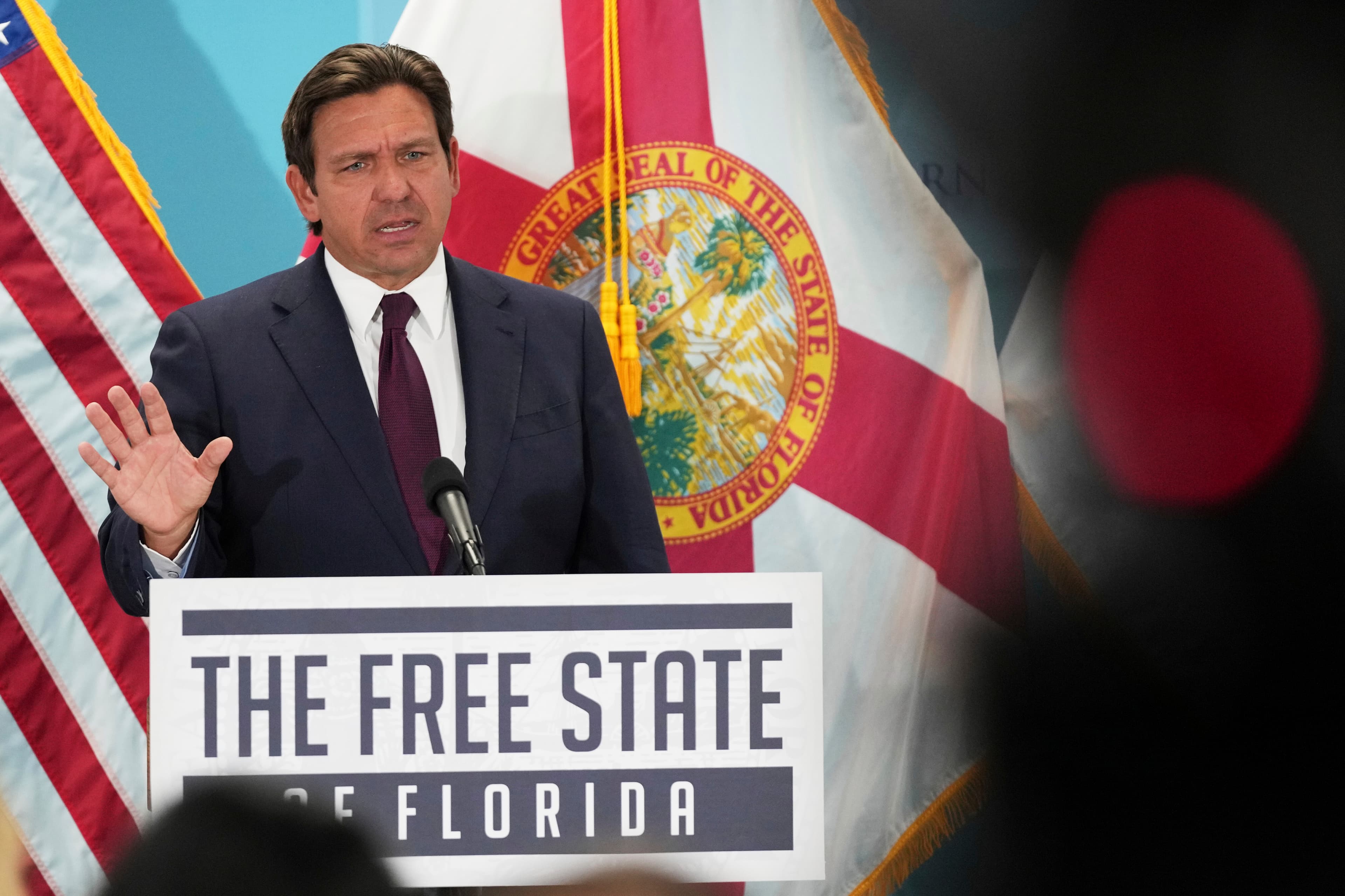 With uncertain future and bumpy session ahead, DeSantis touts 'results' in final State of the State