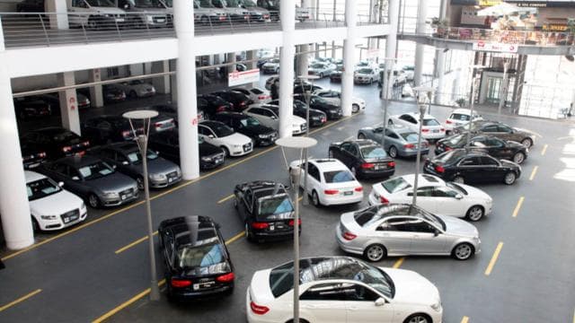 Yetki belgesi olmadan araç satanlara 108 milyon lira ceza