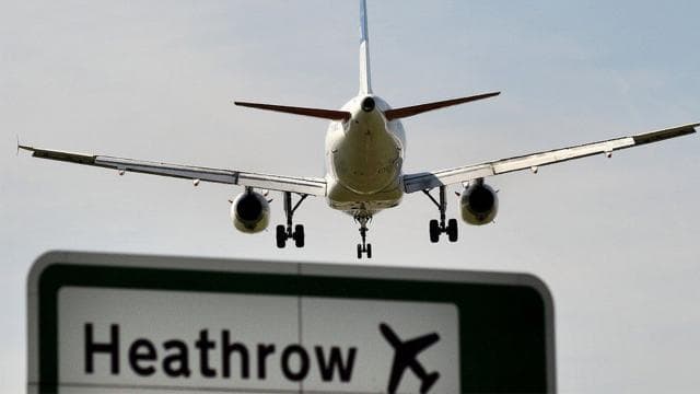 Heathrow Havalimanı'nda drone alarmı: Uçuşlar durduruldu