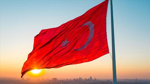 Ankara'da otomobilin çarptığı jandarma astsubay şehit oldu
