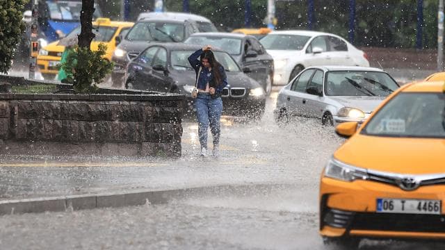 Ankara'da kuvvetli yağış için sarı uyarı yapıldı
