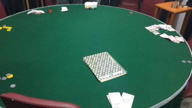 İzmirde kumar oynayanlara 1,8 milyon lira ceza