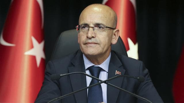 Mehmet Şimşek: Dezenflasyonu önceliklendiren önemli bir adım attık
