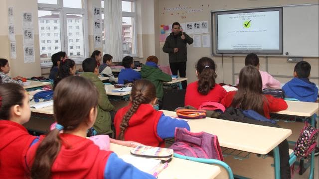İstanbul'da ikili eğitim oranı yüzde 19'a indi