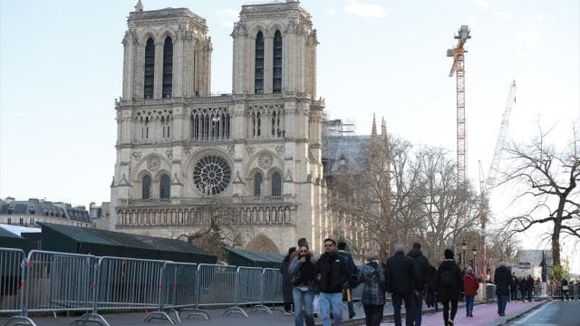 Notre Dame'da 2 bin yıllık arkeolojik kazı sürüyor
