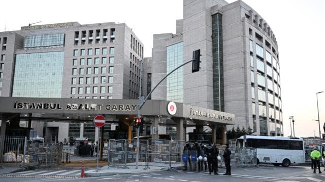 Ünlülere uyuşturucu soruşturması: 4 gözaltı