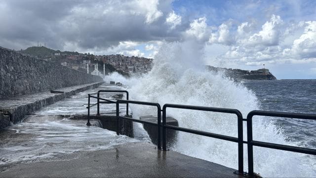 Batı ve Orta Karadeniz için fırtına uyarısı