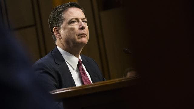 Eski FBI Direktörü James Comey'e Trump'a tehdit suçlaması