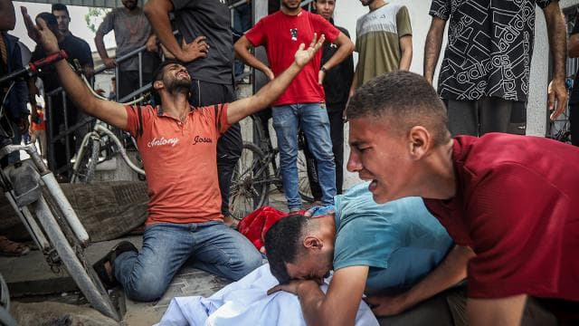 Katil İsrail'in Gazze Şeridi'ne saldırılarında can kaybı 72 bin 247'ye yükseldi