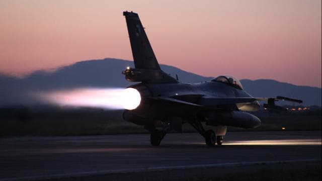 Türk F16'ları KKTC'ye konuşlandırılabilir
