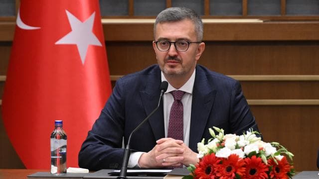Burhanettin Duran: Türkiye bölgesel istikrar için kararlılıkla adım atmayı sürdürüyor