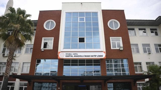 Kartal Anadolu İmam Hatip Lisesi, YKS'de başarılı sonuçlar elde etti