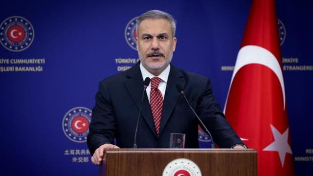 Bakan Fidan Suudi Arabistanlı mevkidaşı ile görüştü