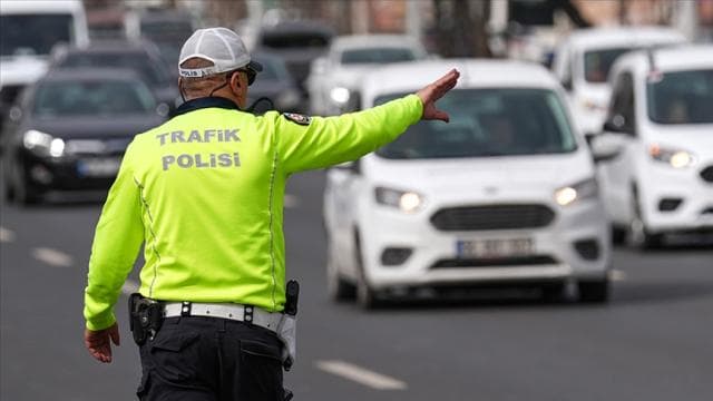 İstanbul'da bugün bazı yollar trafiğe kapatılacak