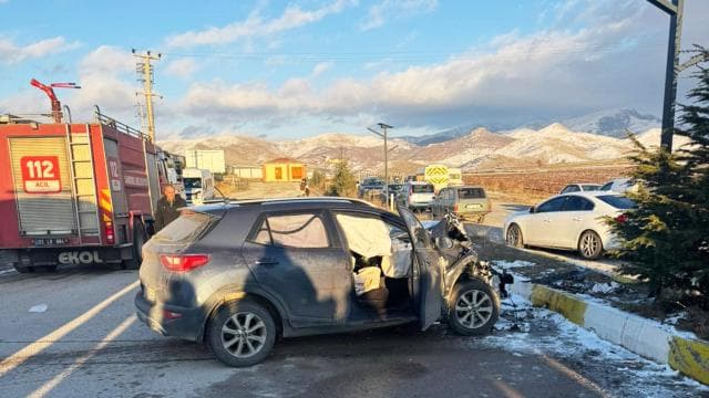 Trafik kazaları geçen yıl 3 bin 481 can aldı