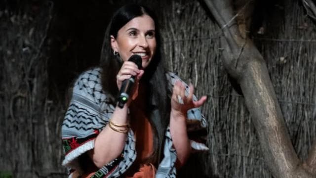 Avustralya'da Filistinli yazarın programdan çıkarılmasıyla başlayan boykot sonrası festival yönetiminde istifa