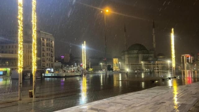 İstanbul'da kar yağışı