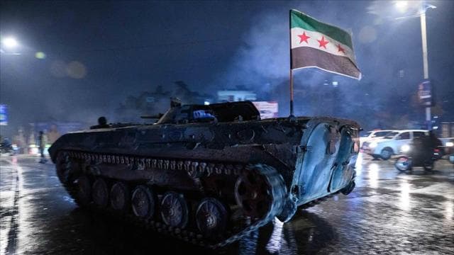 Suriye Ordusu Fıratın batısını askeri alan ilan etti