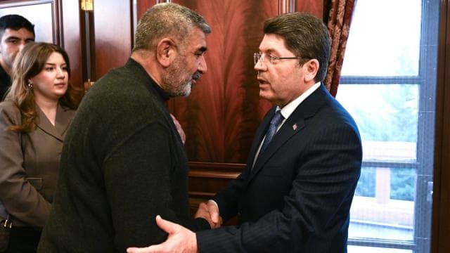 Bakan Tunç, Rojin Kabaiş'in ailesi ile görüştü