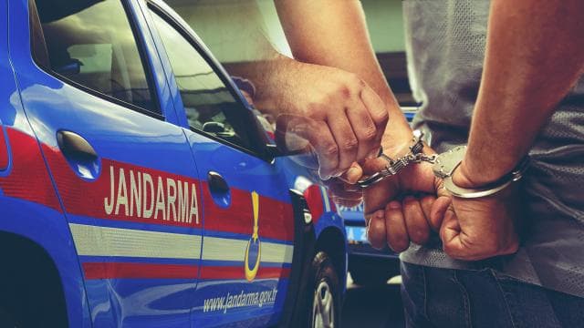 İstanbul'da suç örgütü çökertildi: 5 tutuklama