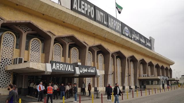 Terör örgütünün saldırıları nedeniyle 8 gündür kapalı olan Halep Havalimanı yeniden açılıyor